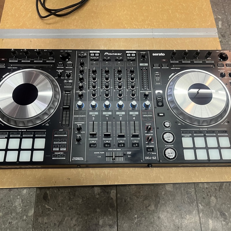 Pioneer DJ DDJ-SZの画像